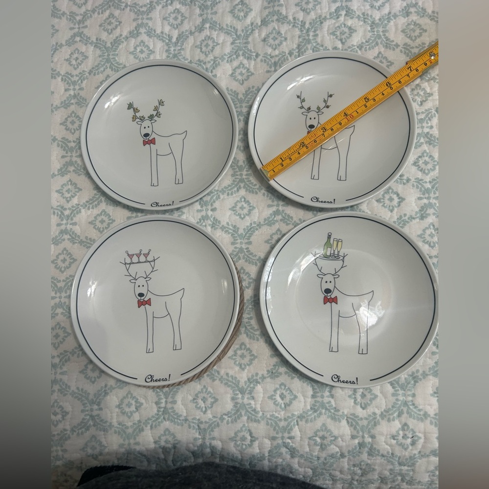 christmas appetizer plates "cheers"